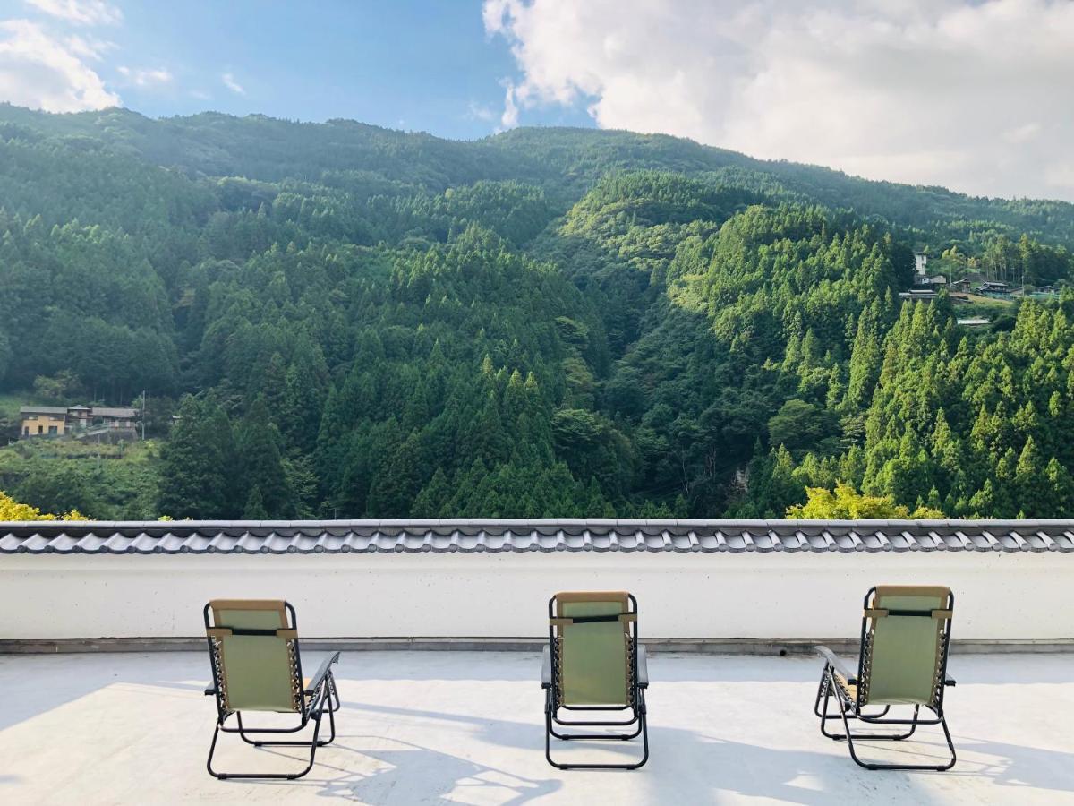 Hotel Kazuraya Miyoshi  Exterior foto